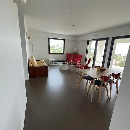 Rdc De Avec Piscine * Cavalaire-sur-Mer