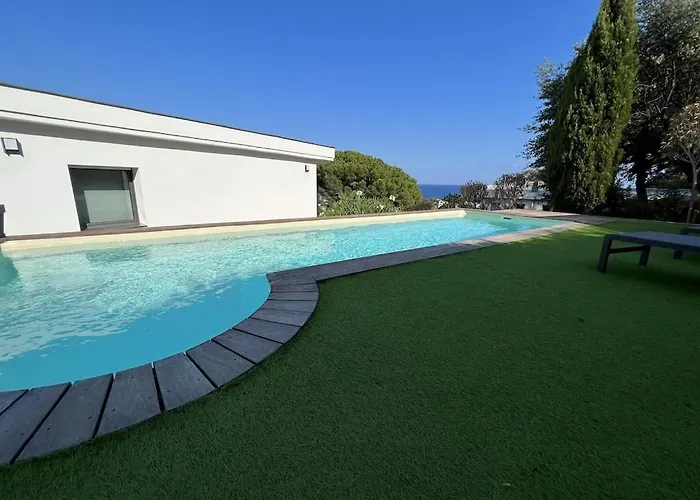 Rdc De Avec Piscine