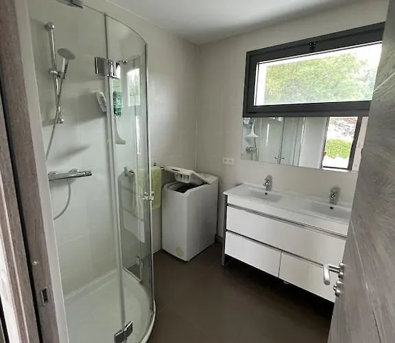 Rdc De Avec Piscine Ferienhaus *